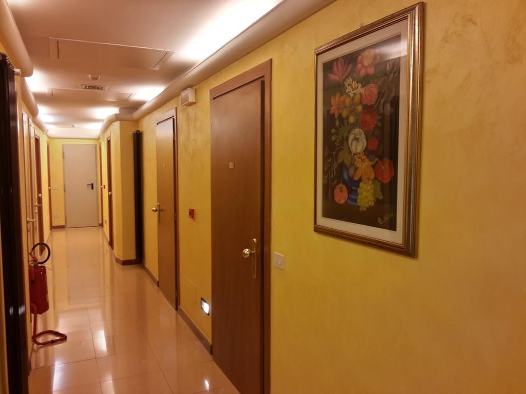 Albergo Sonia Florence Exterior photo