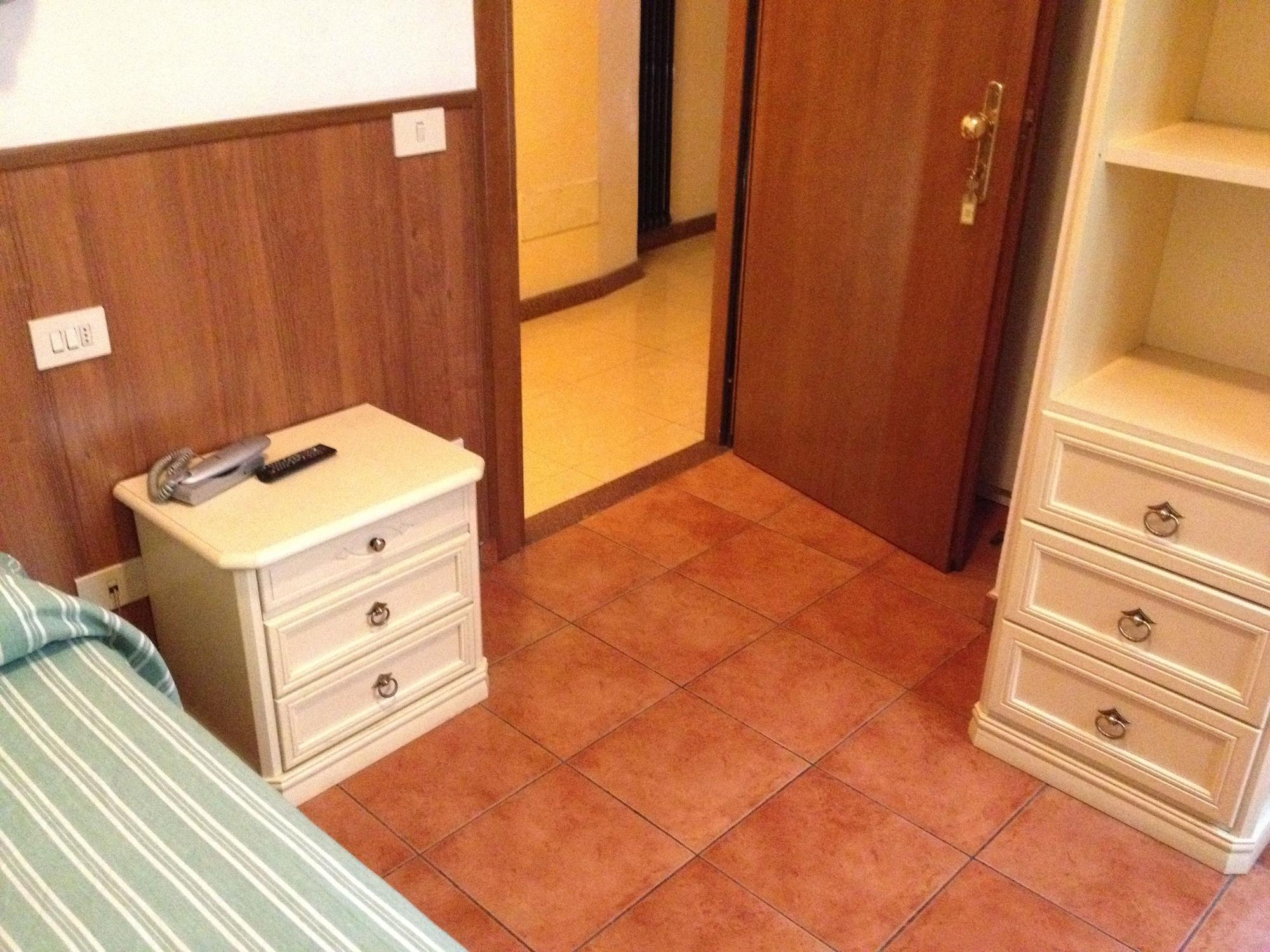 Albergo Sonia Florence Exterior photo